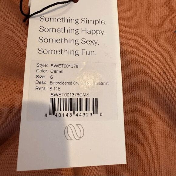 NEW! Something Navy Embroidered Crew Neck Sweatshirt Camel Floral Size Small - Picture 7 of 11